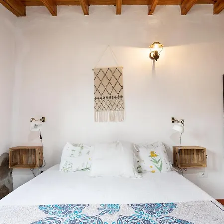 Holiday home Home2Book Rustic House Los Realejos, Private Pool *