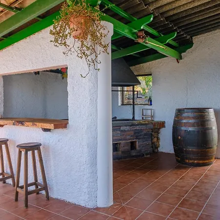 Home2Book Rustic House Los Realejos, Private Pool Holiday home *