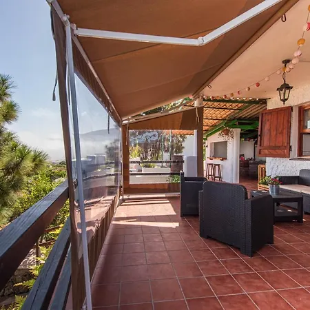 Holiday home Home2Book Rustic House Los Realejos, Private Pool *
